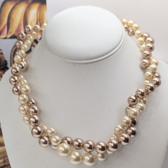 J. Crew Crewcuts Gold Pearl Necklace Elegant Design - Picture 1 of 4